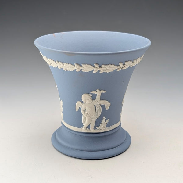英國復古 Wedgwood Jasperware 淡藍色小花瓶
